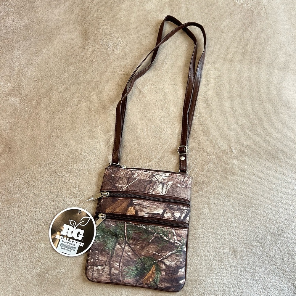 Realtree Camo Crossbody Bag